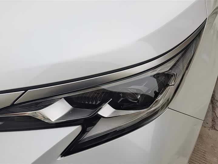 Фото 5 - Toyota Sienna