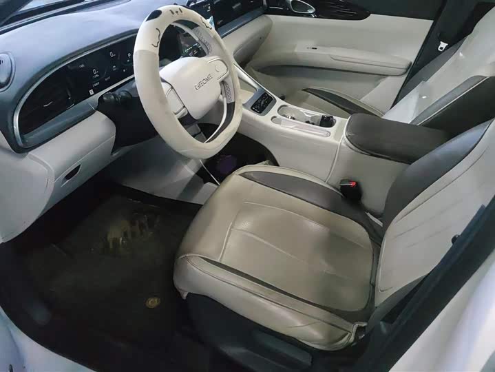 Фото 9 - Geely Galaxy Geome