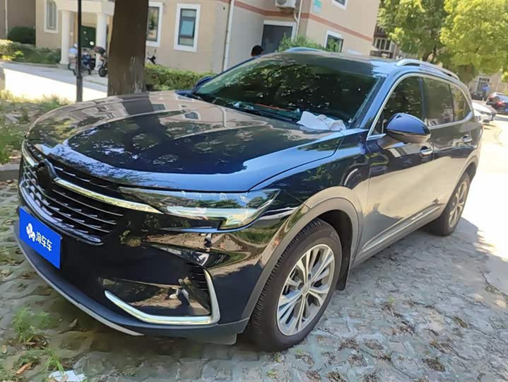 Фото 1 - Buick Envision Plus