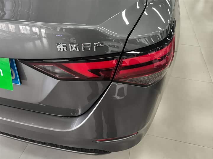 Фото 8 - Nissan Sylphy