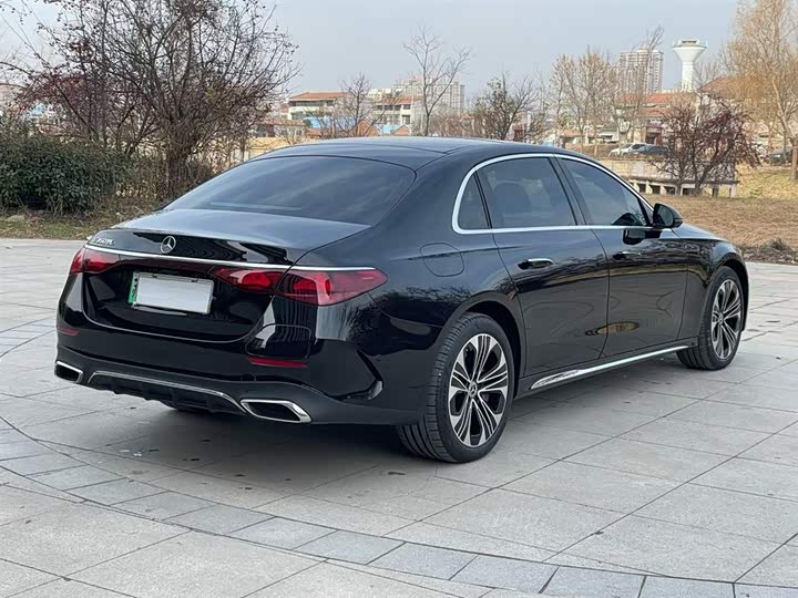 Фото 6 - Mercedes-Benz E-Class Hybrid