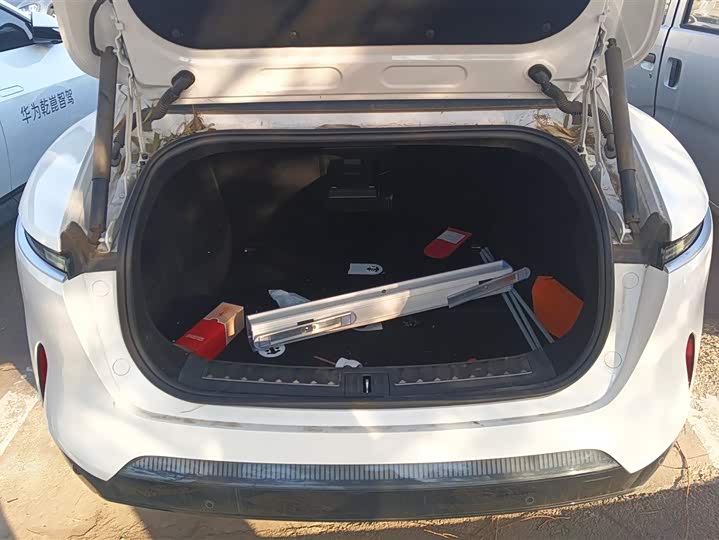 Фото 4 - Avatr 11