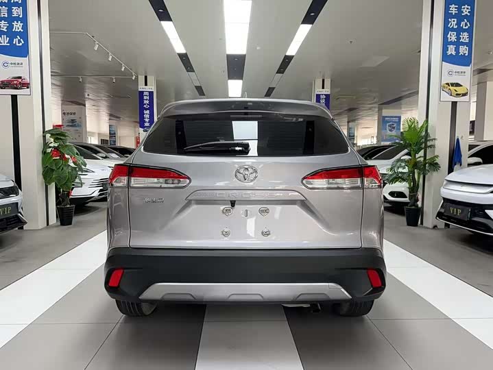 Фото 4 - Toyota Corolla Cross