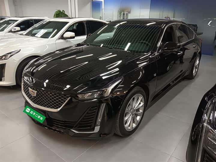 Фото 1 - Cadillac CT5