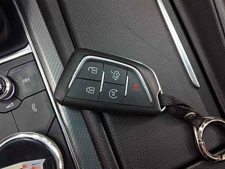 Фото 9 - Cadillac CT5