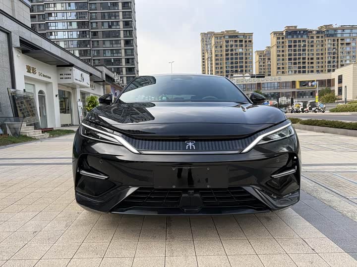 Фото 2 - BYD Song L