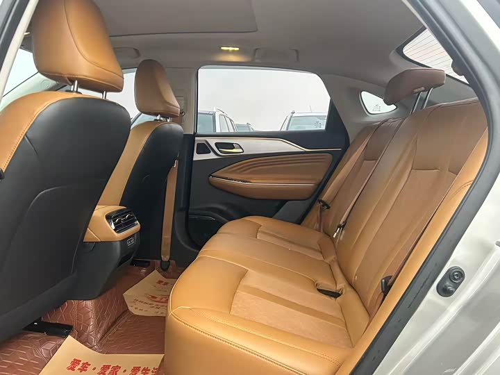 Фото 6 - GAC Aion S