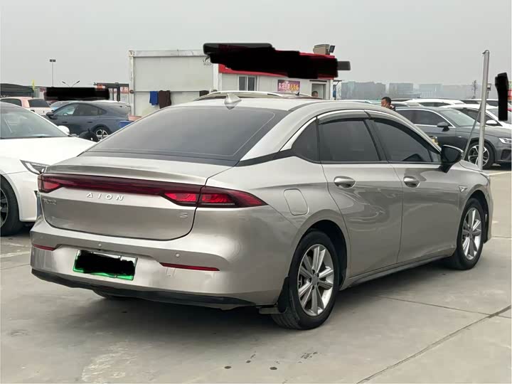 Фото 7 - GAC Aion S