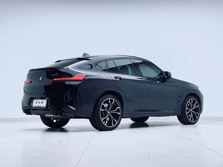 Фото 7 - BMW X4 M