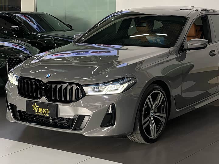 Фото 8 - BMW 6 Series GT