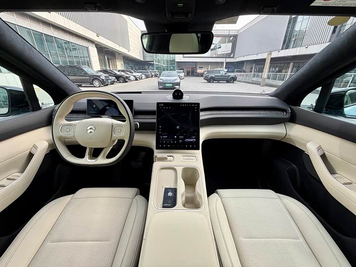 Фото 6 - Nio ES6