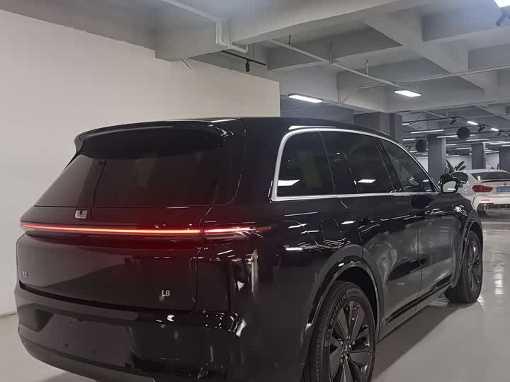 Фото 5 - LiXiang L8