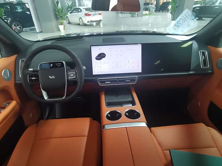 Фото 8 - LiXiang L8