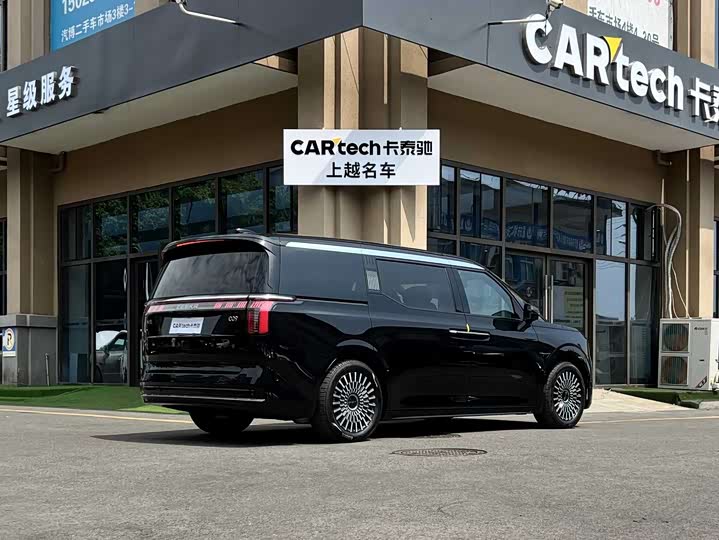 Фото 3 - Zeekr 009