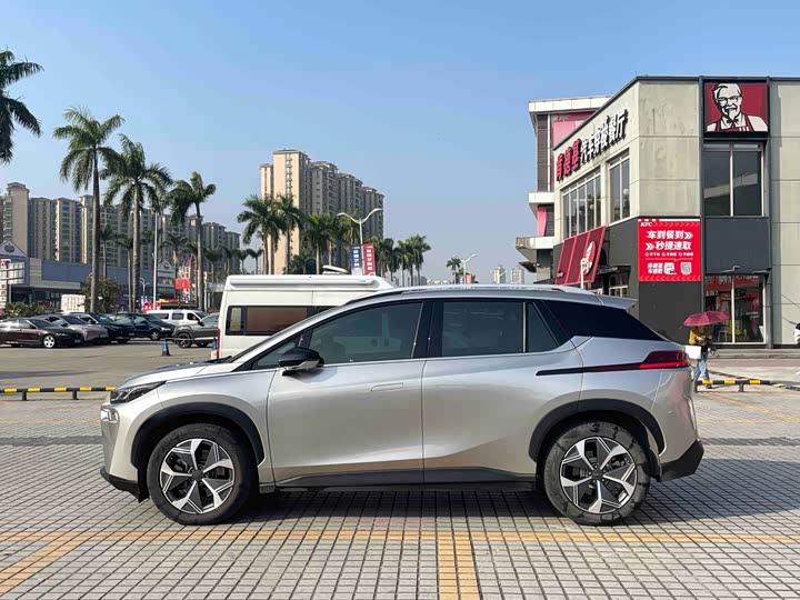 Фото 4 - GAC Aion V