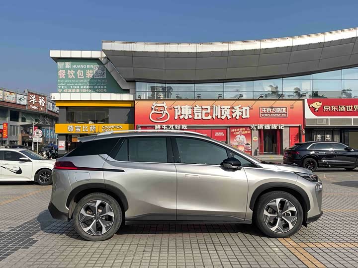 Фото 5 - GAC Aion V