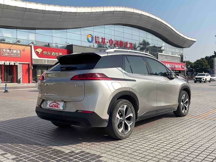 Фото 8 - GAC Aion V