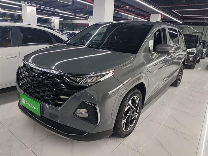 Фото 2 - Hyundai Custo