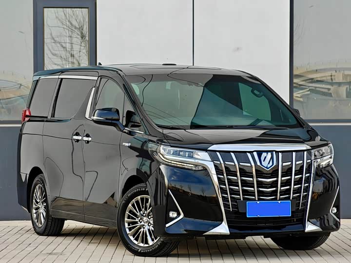 Фото 3 - Toyota Alphard