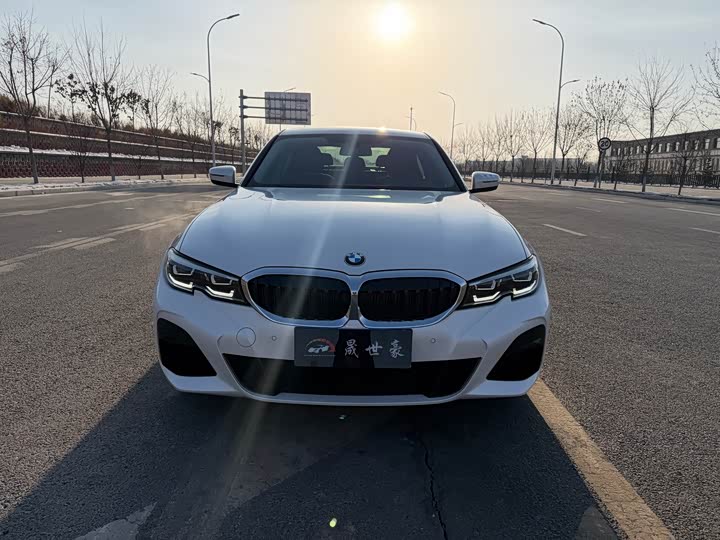 Фото 2 - BMW 3 Series