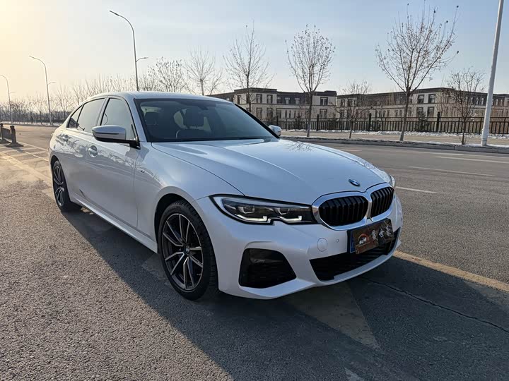 Фото 3 - BMW 3 Series