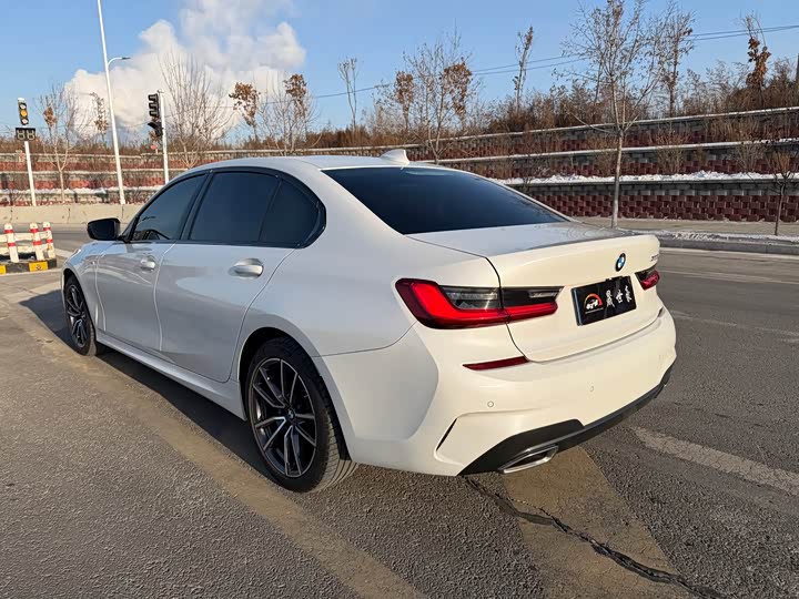 Фото 4 - BMW 3 Series