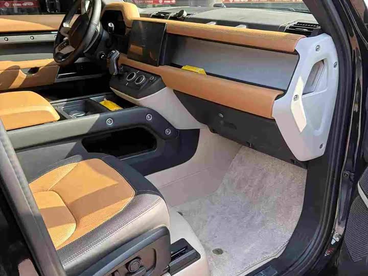 Фото 5 - Land Rover Defender