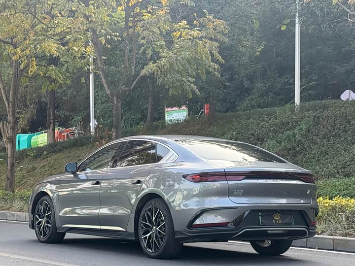 Фото 4 - BYD Han