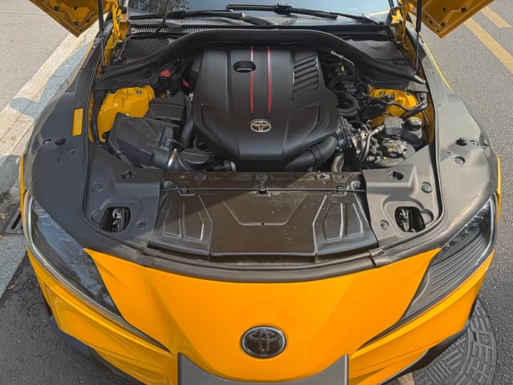 Фото 9 - Toyota Supra