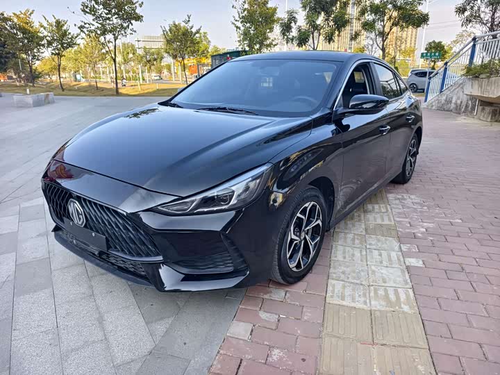 Фото 1 - MG Motor 5