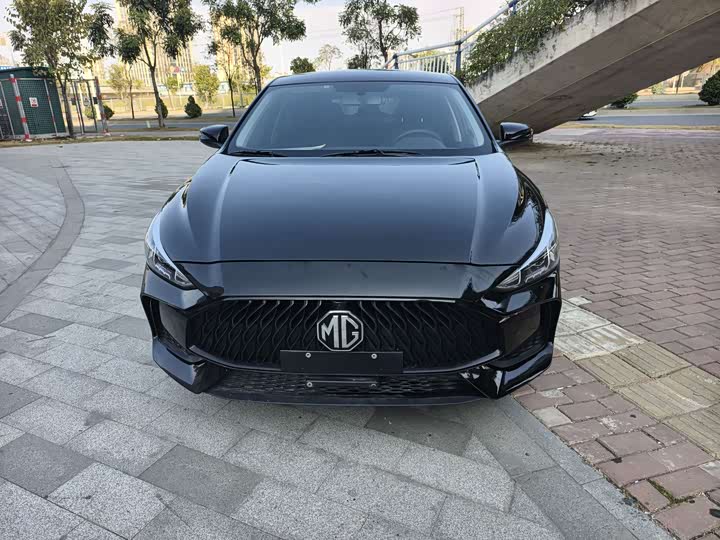 Фото 2 - MG Motor 5