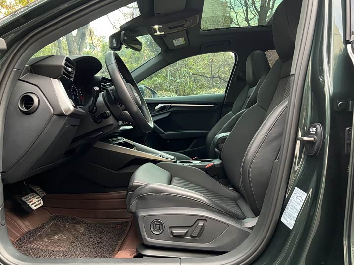 Фото 8 - Audi A3