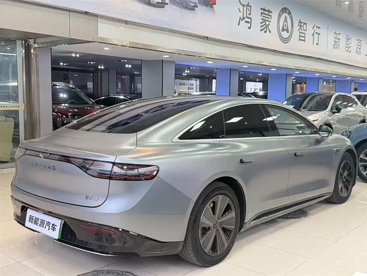 Фото 5 - Luxeed S7