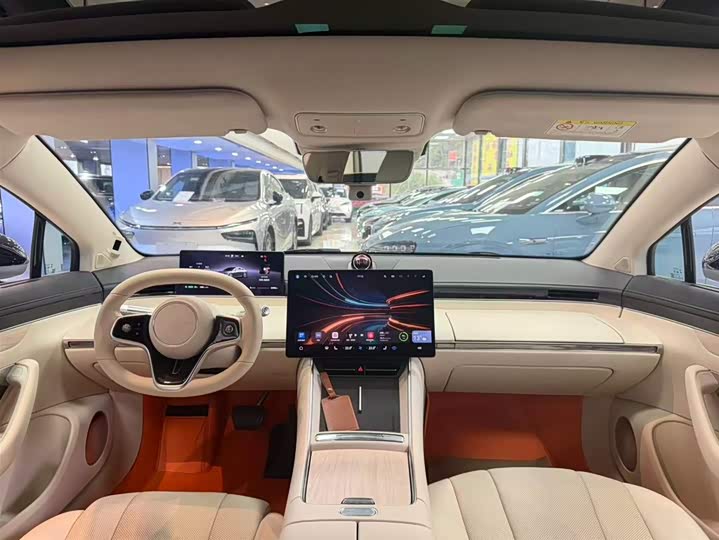 Фото 6 - Luxeed S7