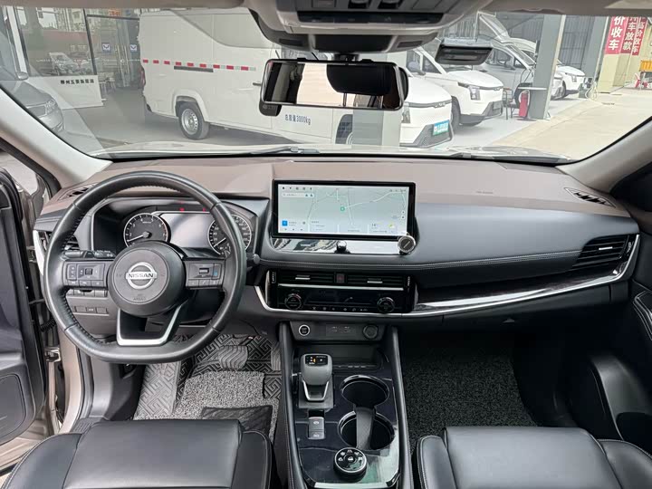 Фото 7 - Nissan X-Trail