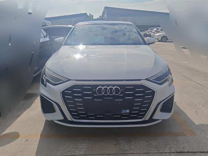 Фото 2 - Audi A3