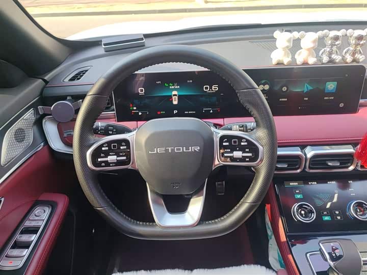 Фото 3 - Jetour X70