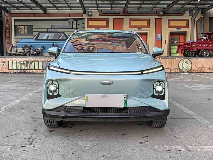 Фото 2 - Geely Geometry E Firefly