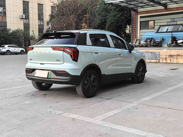 Фото 9 - Geely Geometry E Firefly