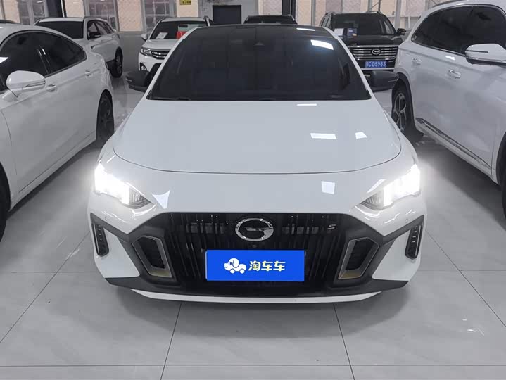 Фото 2 - GAC Trumpchi Empow R