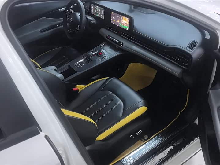 Фото 8 - GAC Trumpchi Empow R