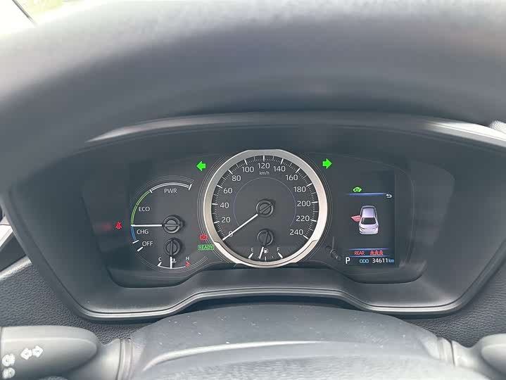 Фото 9 - Toyota Corolla