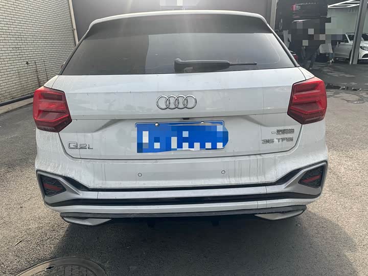 Фото 9 - Audi Q2L