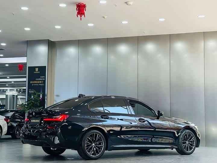 Фото 8 - BMW 3 Series