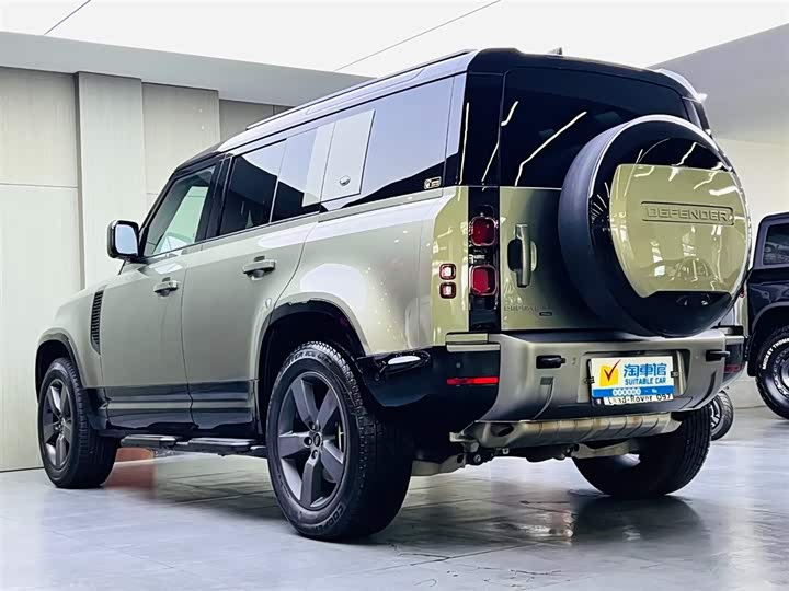 Фото 6 - Land Rover Defender