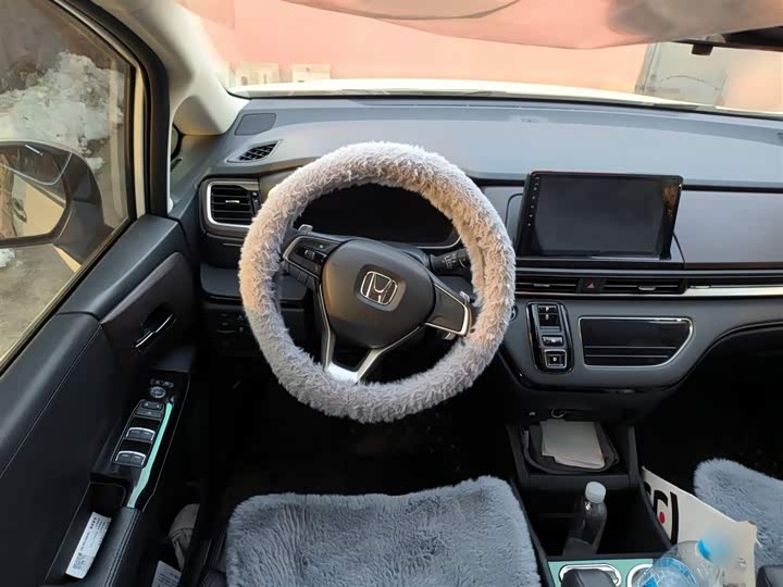 Фото 3 - Honda Odyssey