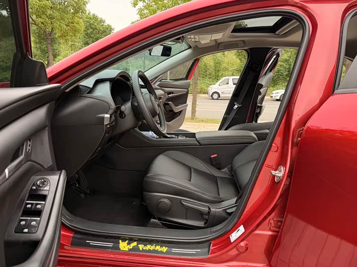 Фото 7 - Mazda 3 (Axela)