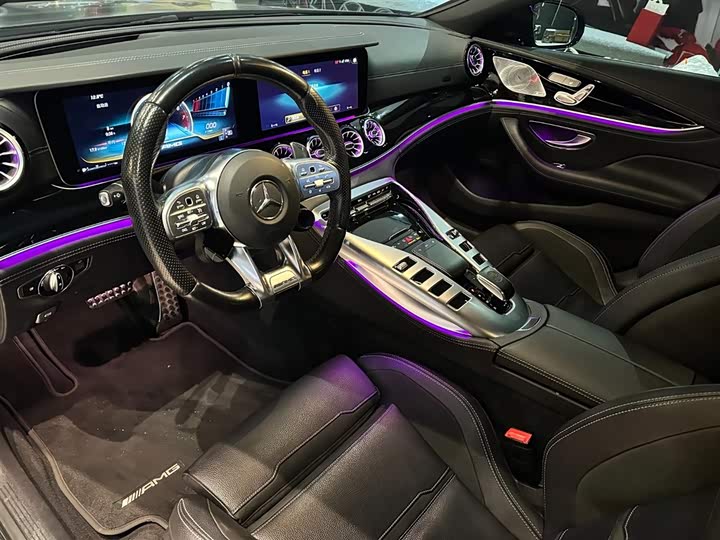 Фото 9 - Mercedes-Benz AMG GT