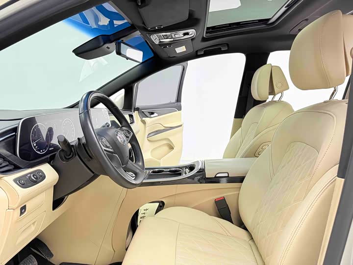 Фото 7 - Buick GL8 ES