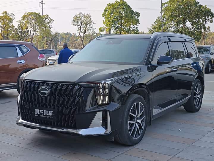 Фото 1 - GAC Trumpchi GS8